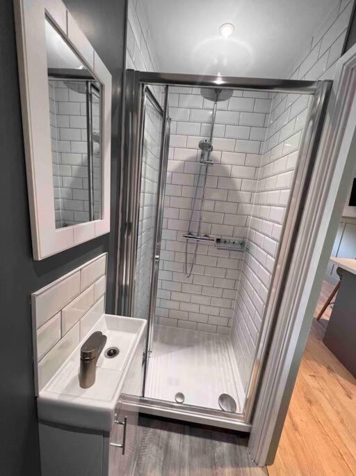 Seaview 1 Bed Open Condo - Free Parking Brighton Exterior foto